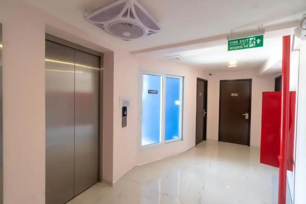 Spark Hotel