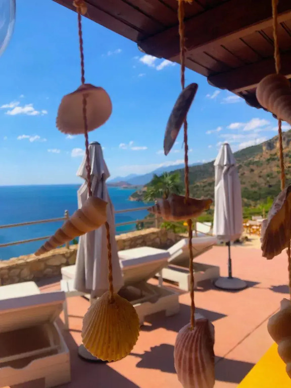 Blue Horizon Suites