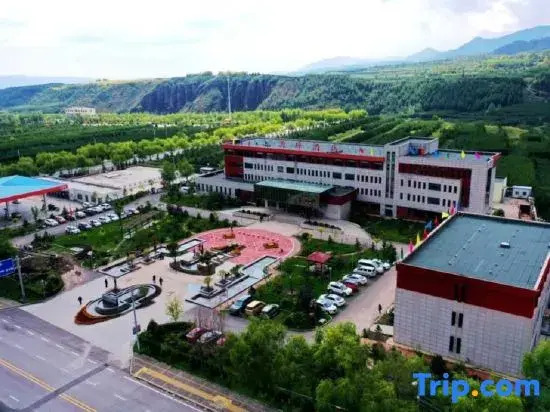 Ningxia Travel Investment Yuanfeng Hotel