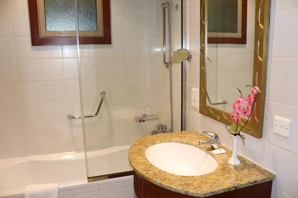 City Seasons Suites