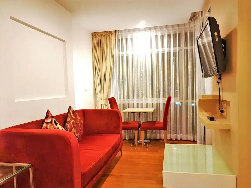 Phuket Villa Patong Beach by PHR
