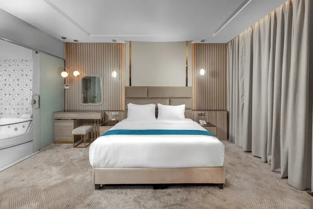 Faraj Almadina Hotel