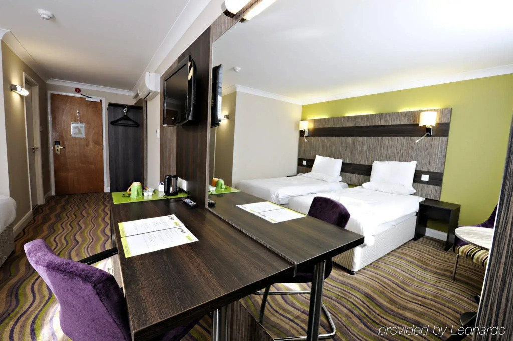 Link Hotel