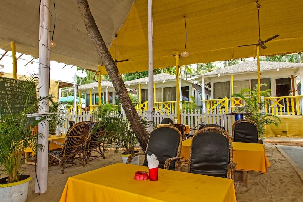 Cuba Premium Huts