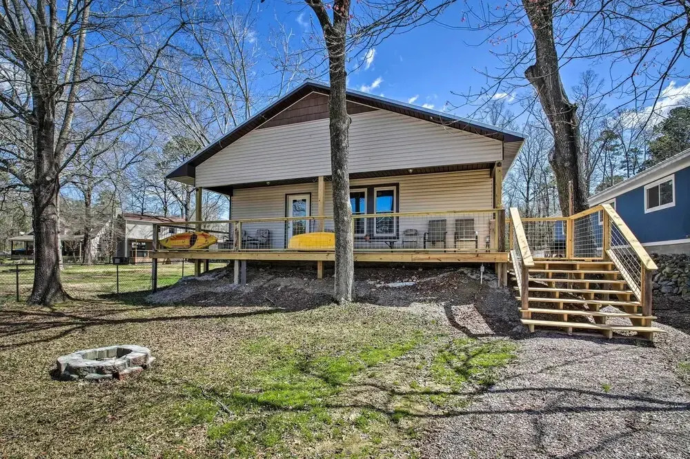 Kayaks & Boat Slip: Waterfront Hot Springs Home!