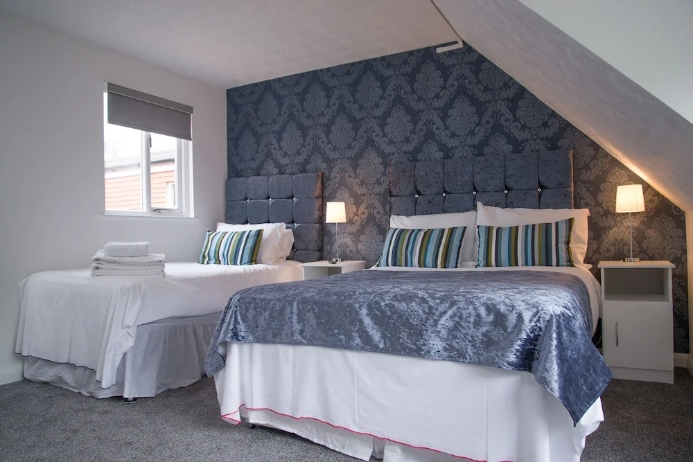 Tlk Apartments And Hotel