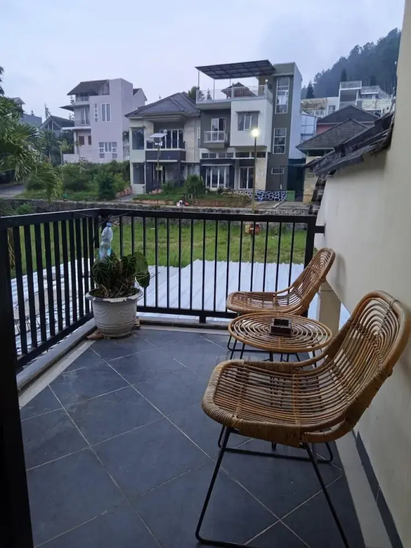 Villa Bungas Kusuma Pinus M92