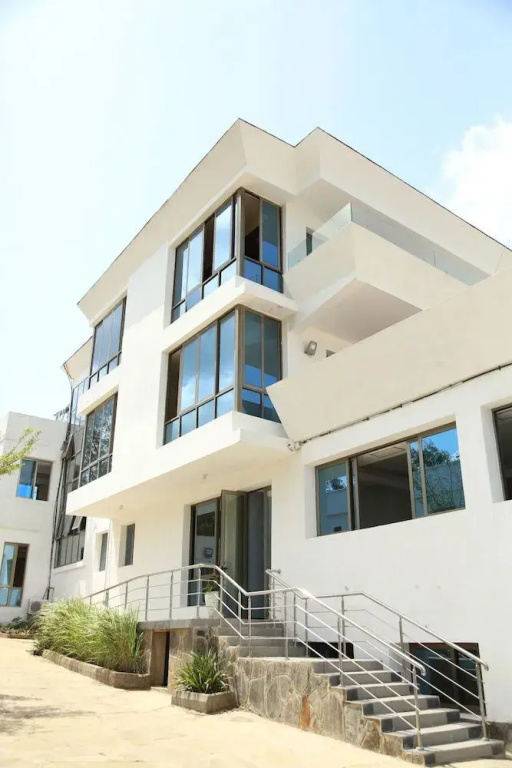 Seaclusion Diani