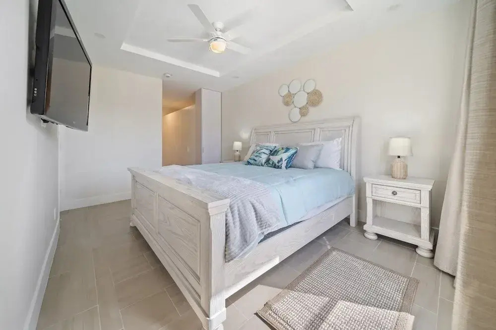 Coral Beach by Blue Sky Luxury