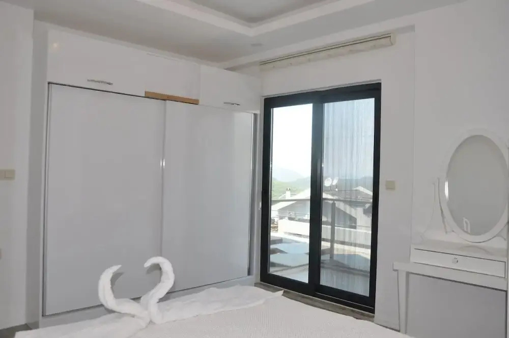 Angel Prestige Villa B by Angel Rentals