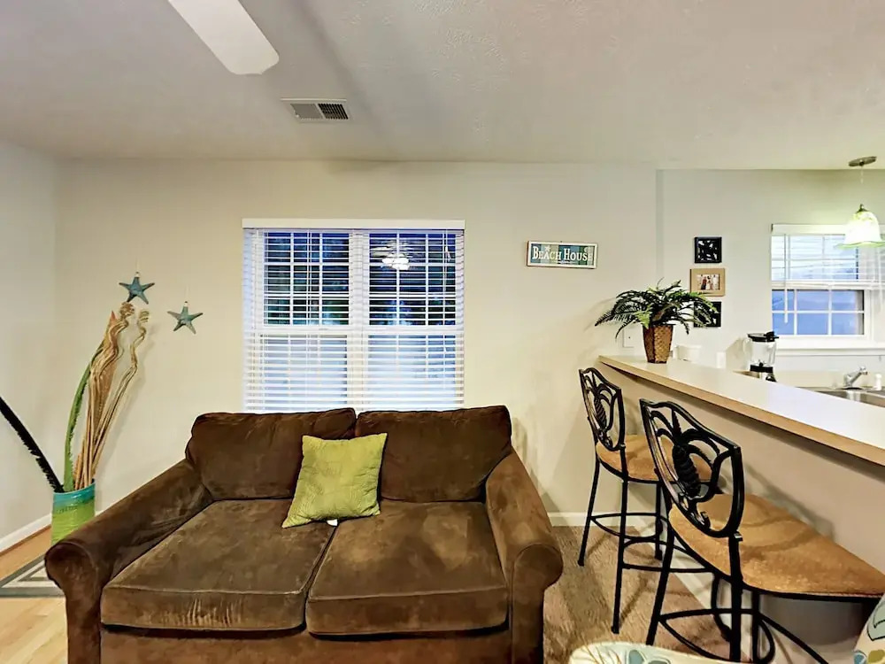 Chester Street Unit A - 2 Br Condo