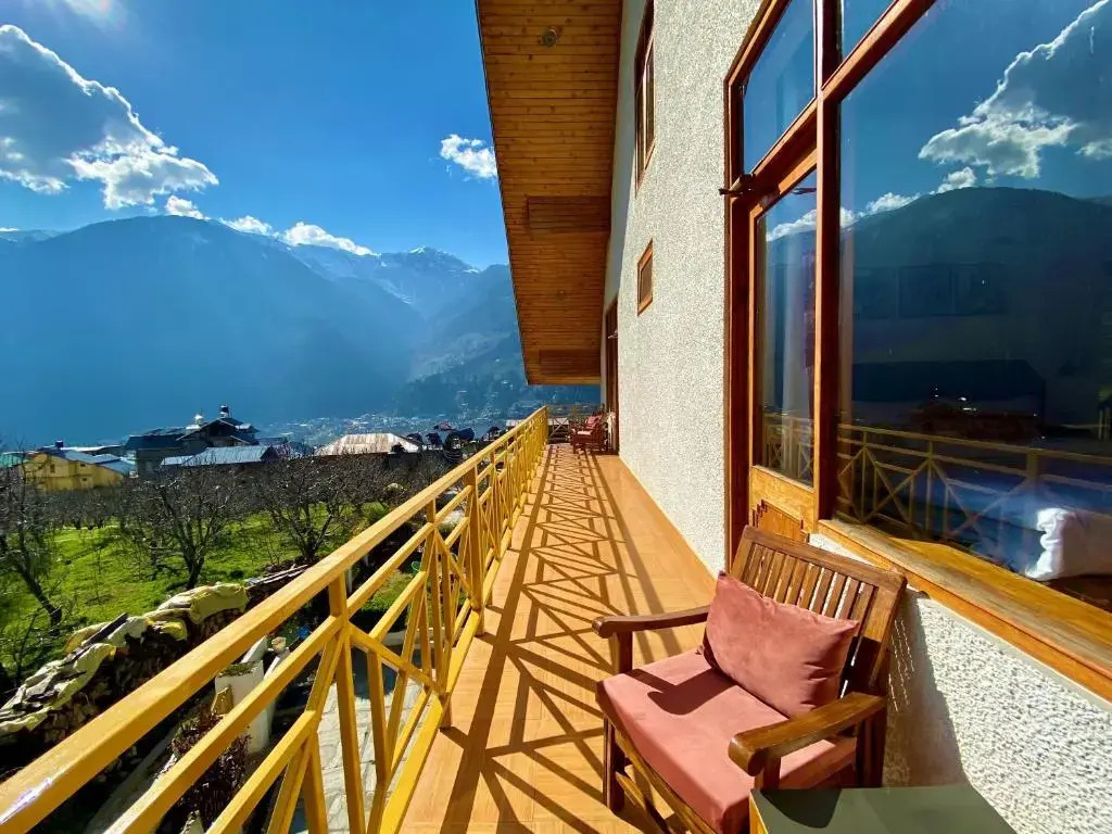 The Wooden Chalet, Manali