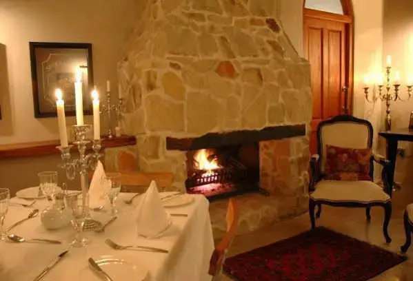 Jemimas Hospitality, Bunker on Bailie