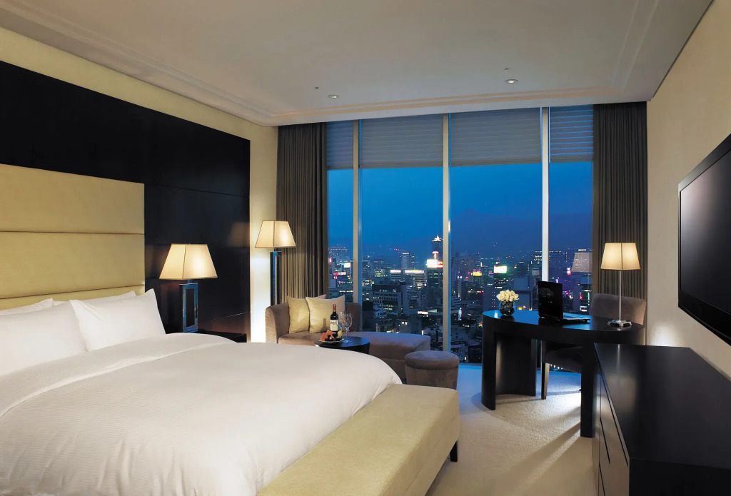 BREEV GWANGJU by LOTTE HOTELS, formerly Ramada Plaza by Wyndham Gwangju