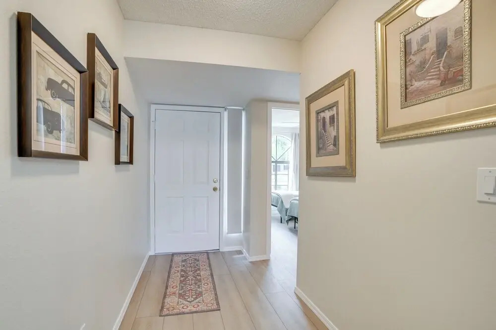 Patio + Pool Access: Golf Getaway in Peoria