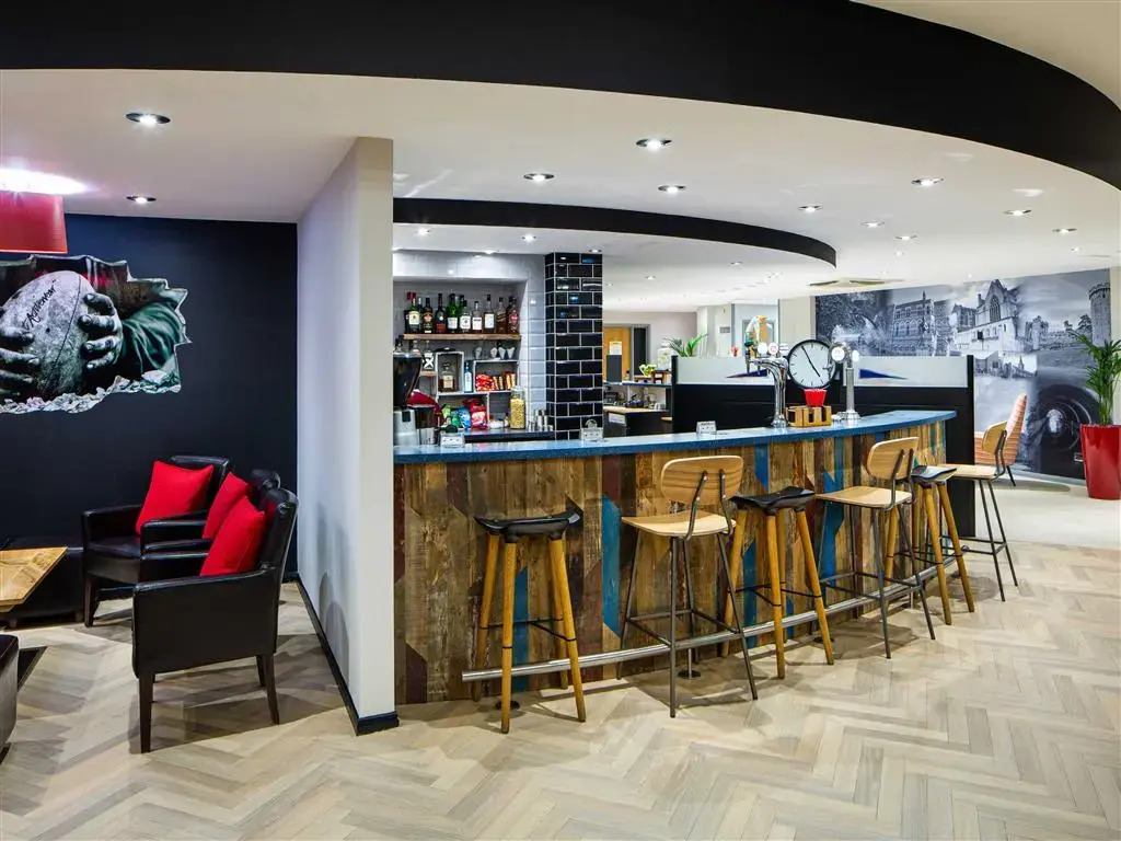 ibis Rugby East