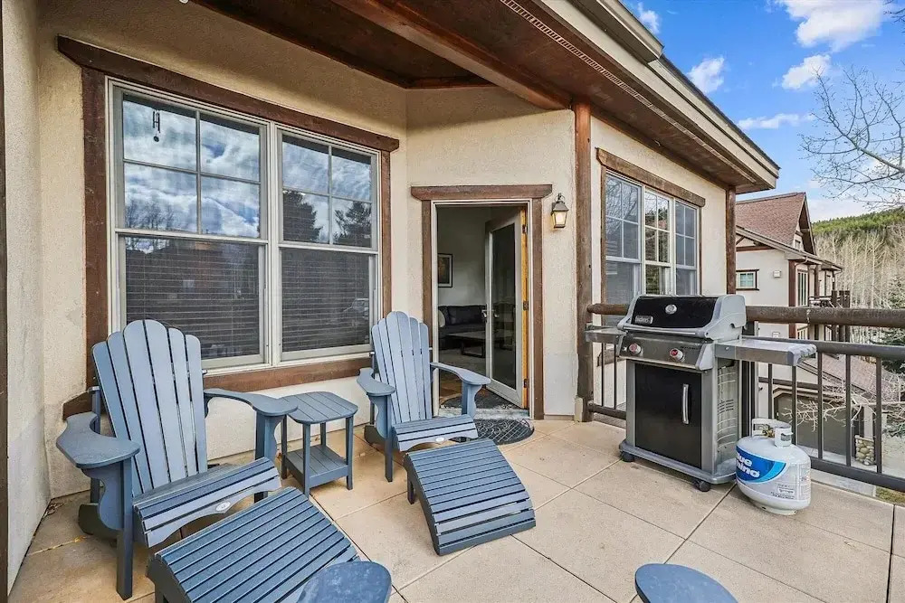 Corral 309w 3 Bedroom Condo by RedAwning