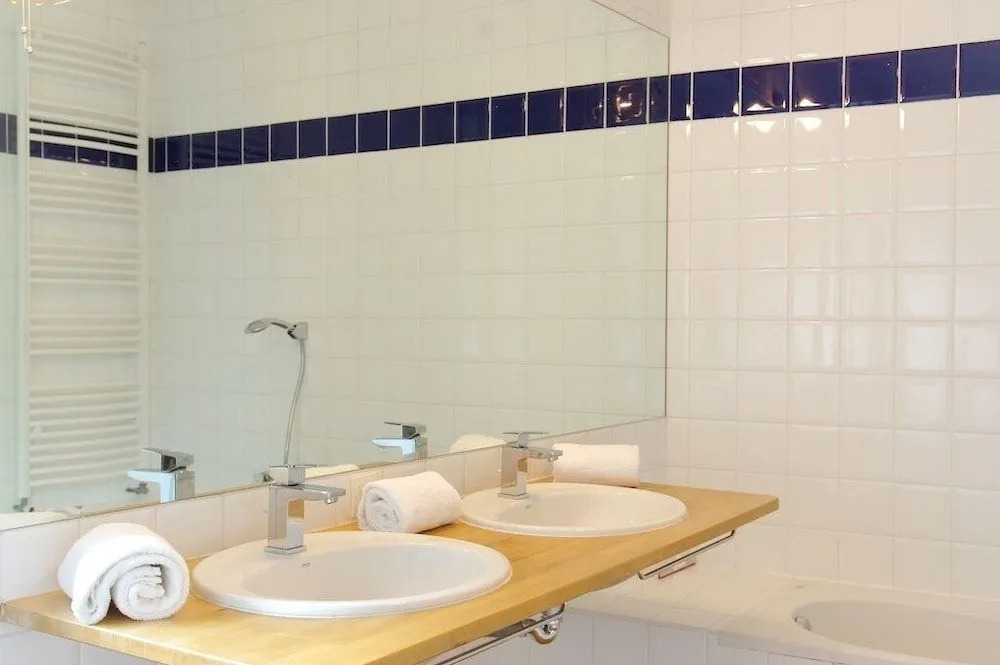 Chateau Trompette - Localisation exceptionnelle 4 chambres 2 salles de bain et grande terrasse
