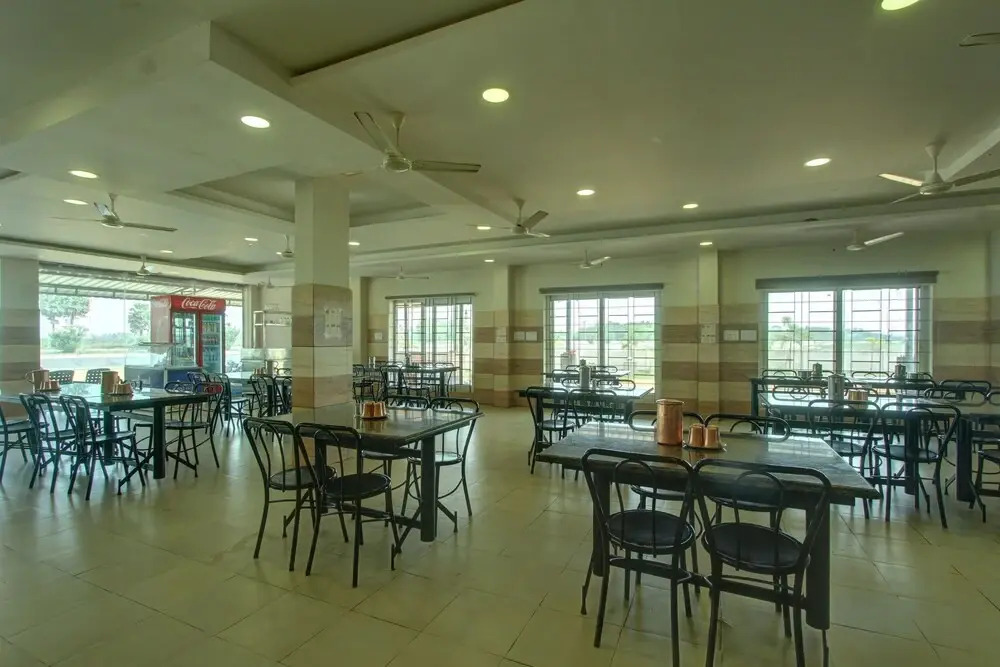 OYO 26739 Arasu Regency