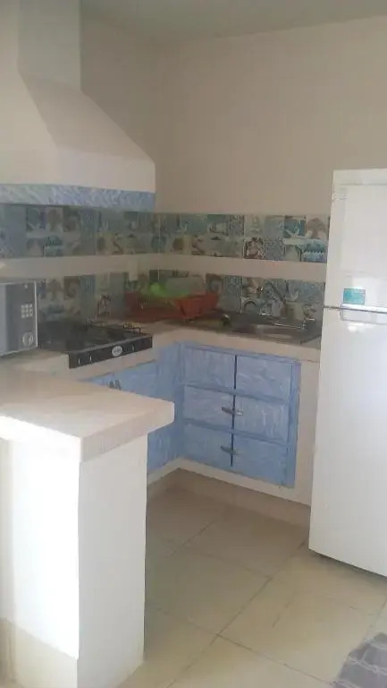 Departamento en Marina Diamante con lago y alberca