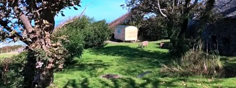 The Farm Hut