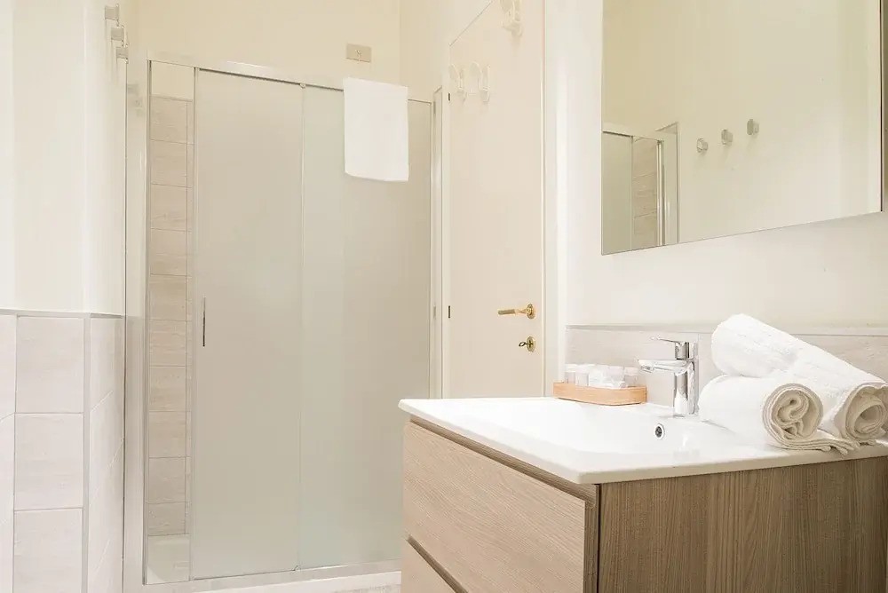 easyhomes - San Babila Corridoni