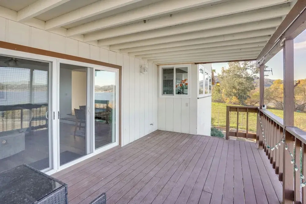 Waterfront Getaway on Lake Elsinore w/ Swim Spa