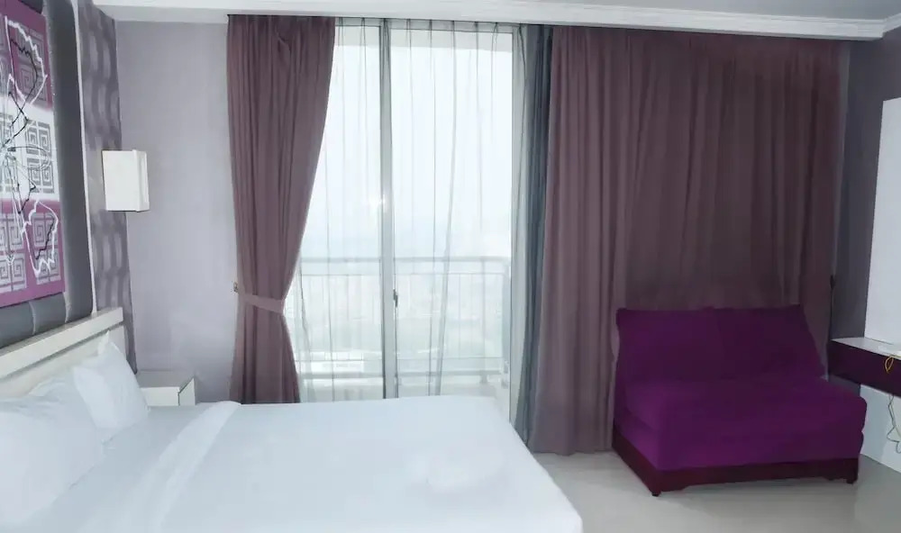 Affordable Studio Ancol Mansion Apartment
