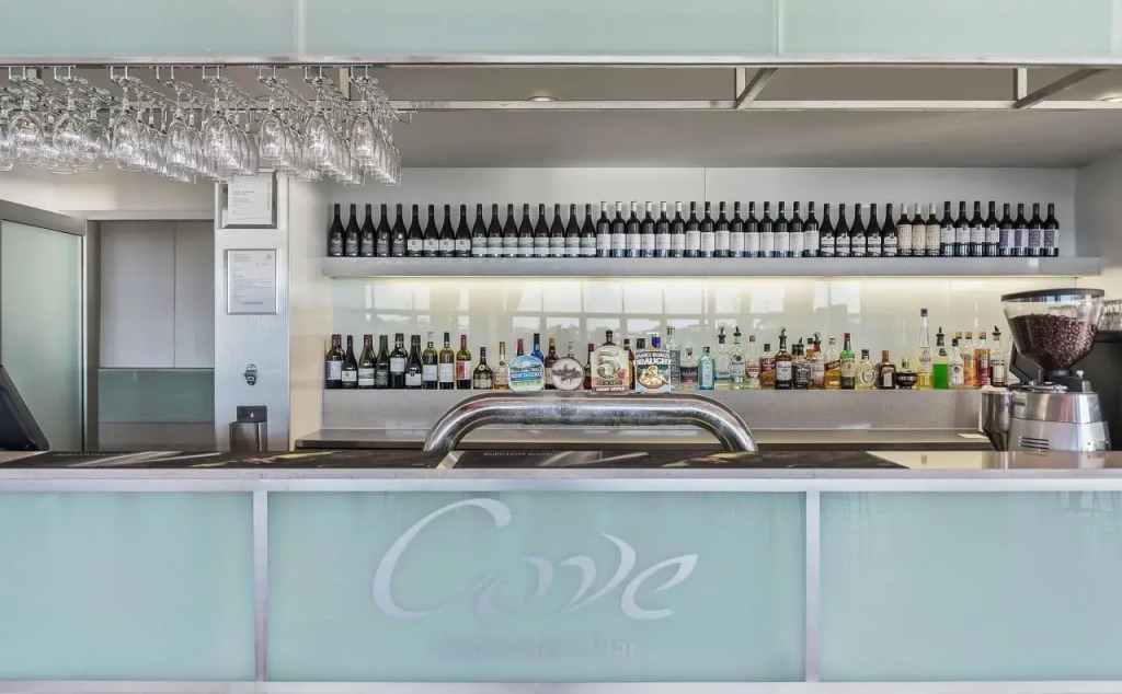 York Cove Hotel