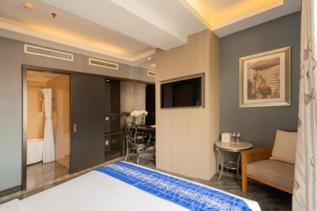 A&EM Ben Thanh Hotel
