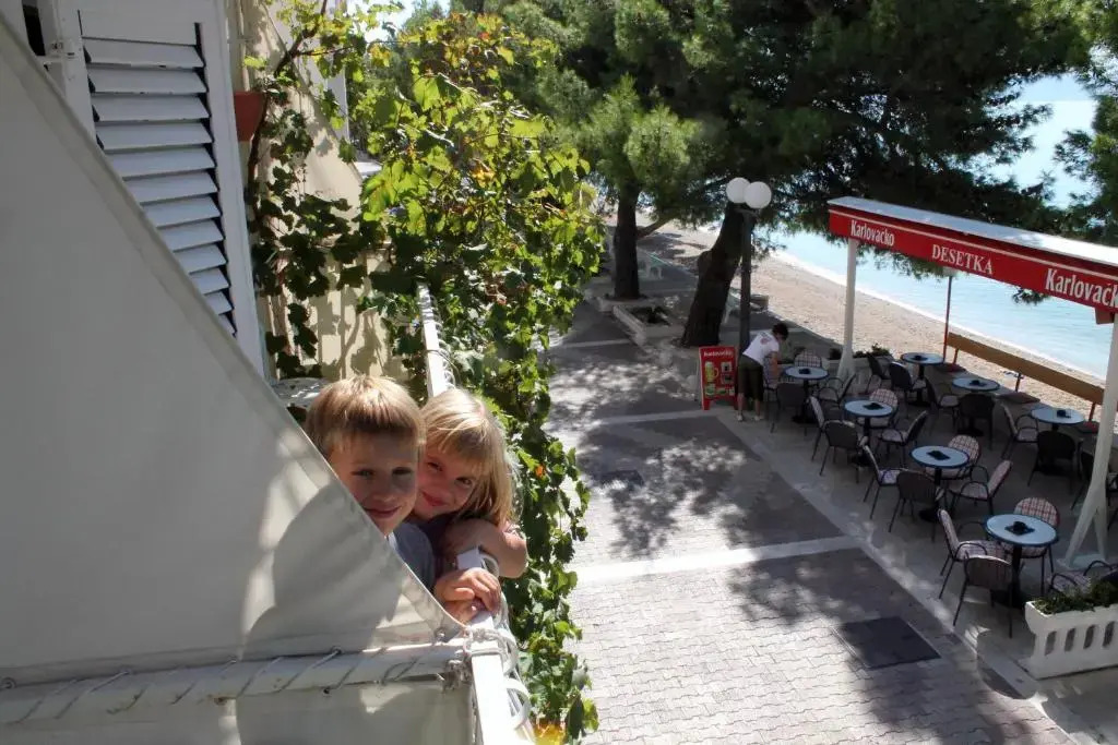 Apartments Ankora