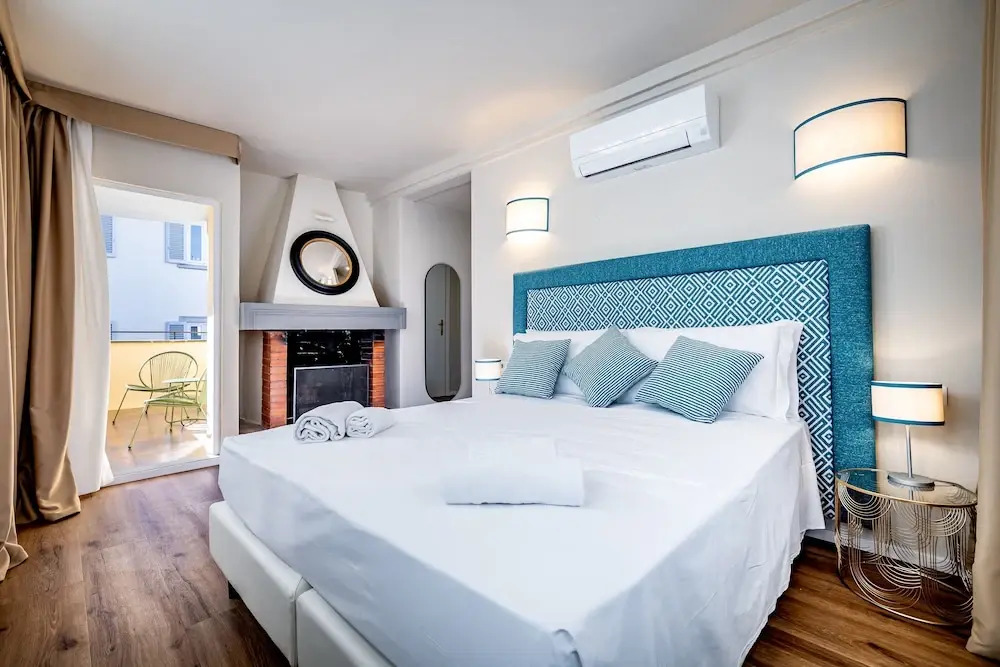 YD Four suites Ognissanti