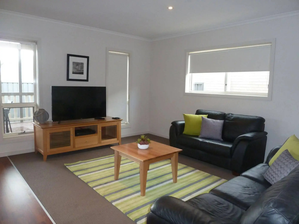 Hart Street Apartment