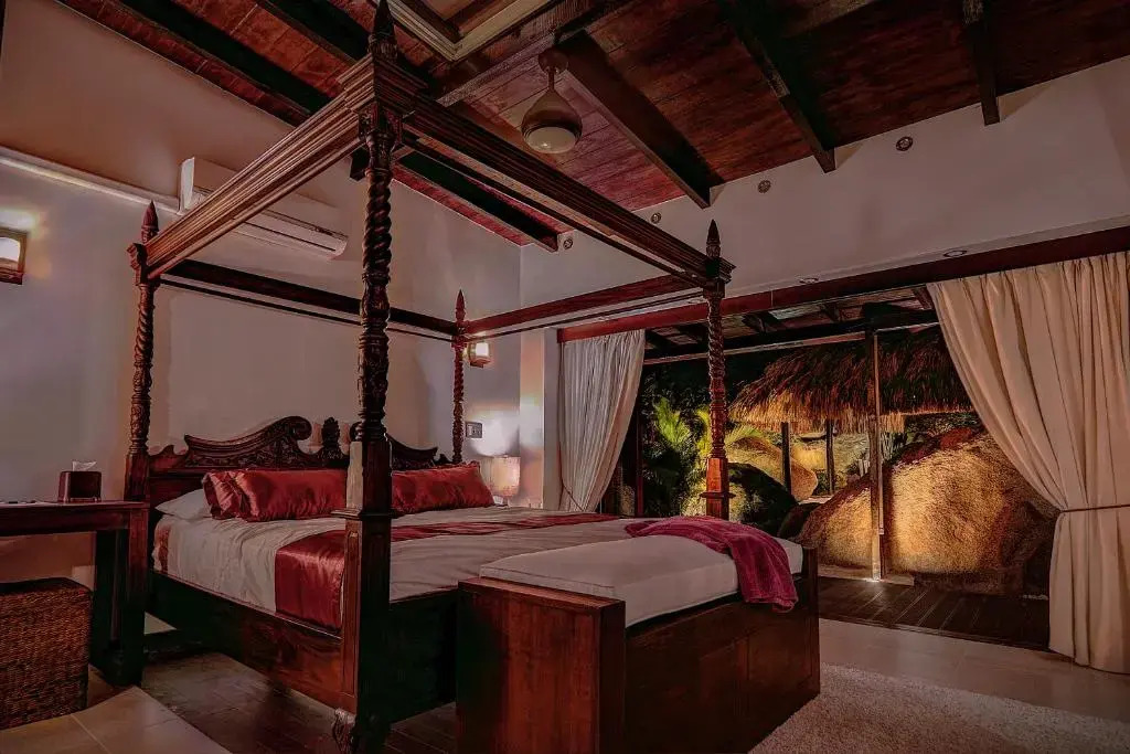 Bali Retreat Aruba -2 Pools,Cinema,Yoga,Cave