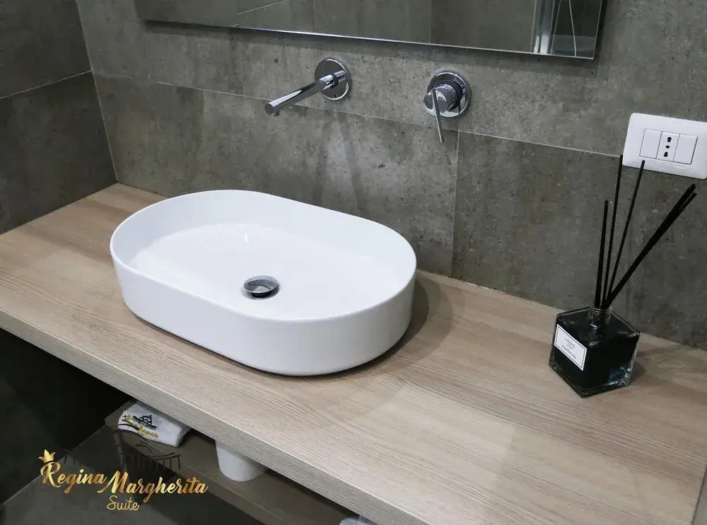 Regina Margherita Suite