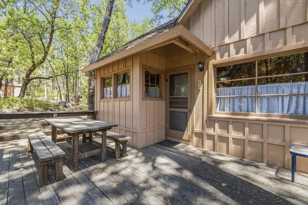 The Nest 4 Bedroom Cabin by Redawning