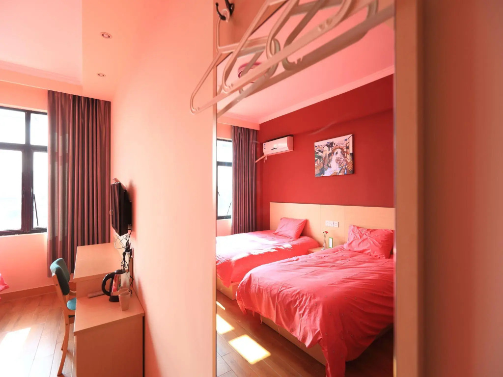 Suzhou Taohuawoo International Youth Hostel