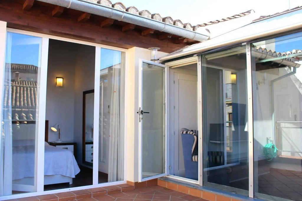 Apartamentos Laurel Suites
