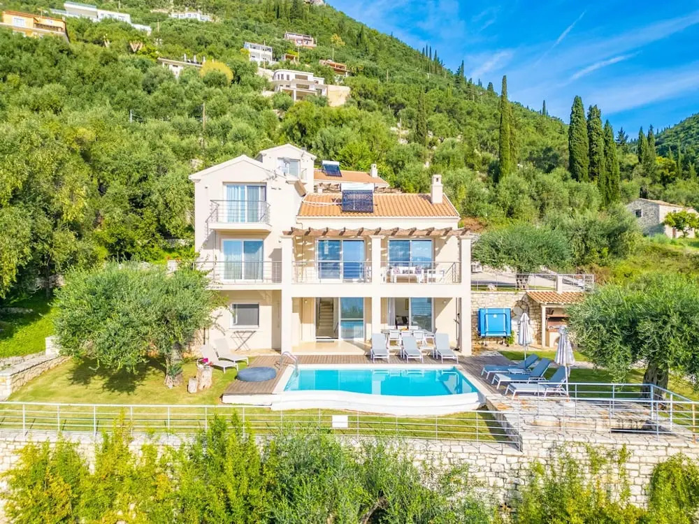 Villa Penelope With 4 Bedrooms and 3 Bathrooms