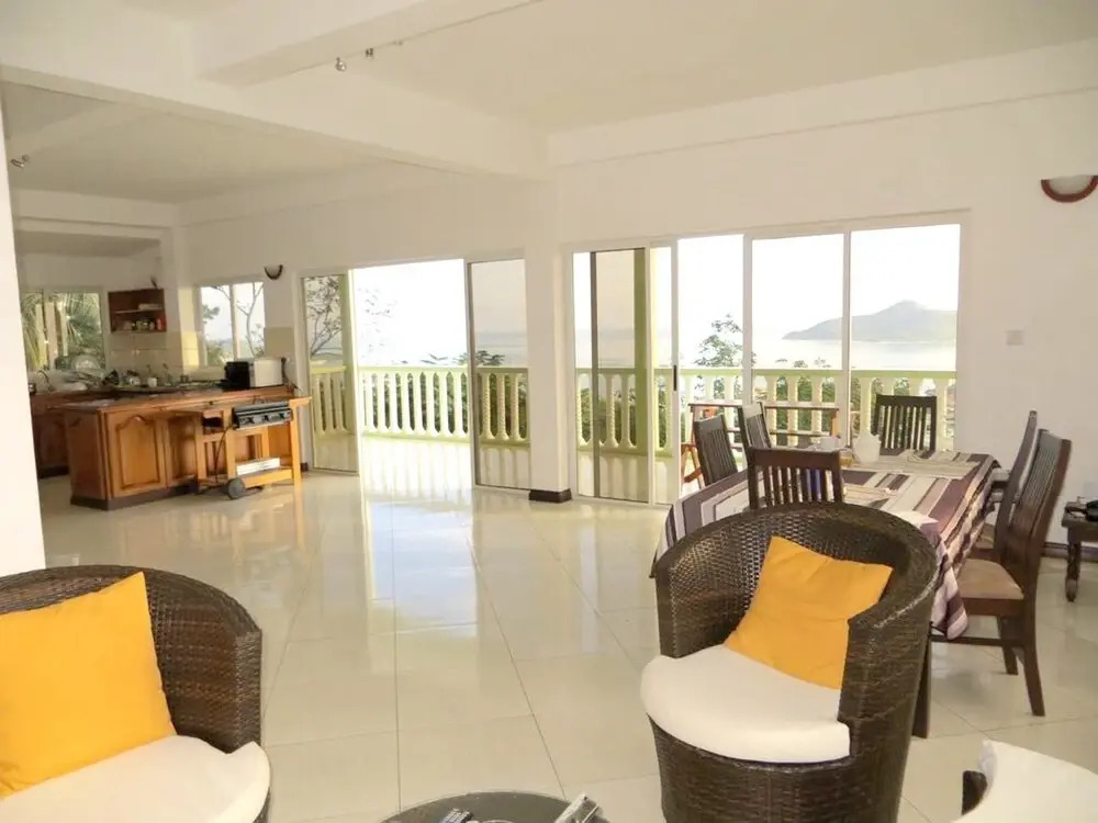 Villa With 2 Bedrooms in Victoria, With Wonderful sea View, Enclosed G