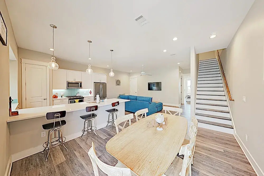 New Listing! Brand-new Palmilla Townhome By Beach 3 Bedroom Townhouse