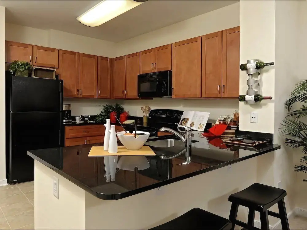 BOQ Lodging-Ballston