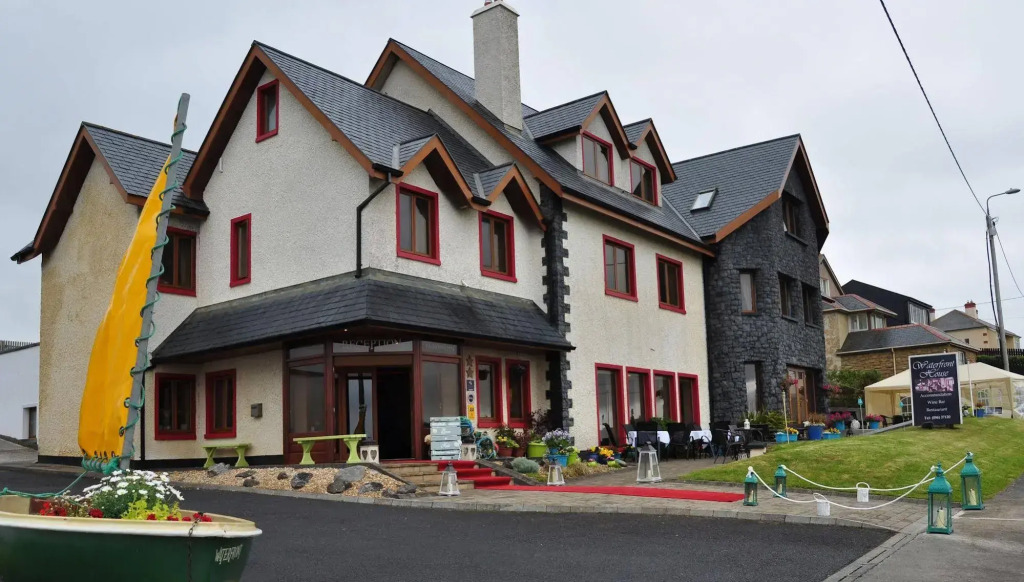 Waterfront House & Restaurant