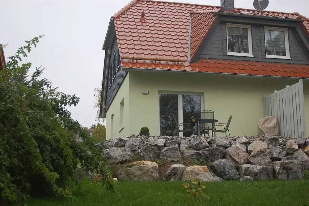 Behagliches Ferienhaus Zaunkönig -mit Kamin und Sauna- Blick über das romantische Bodetal