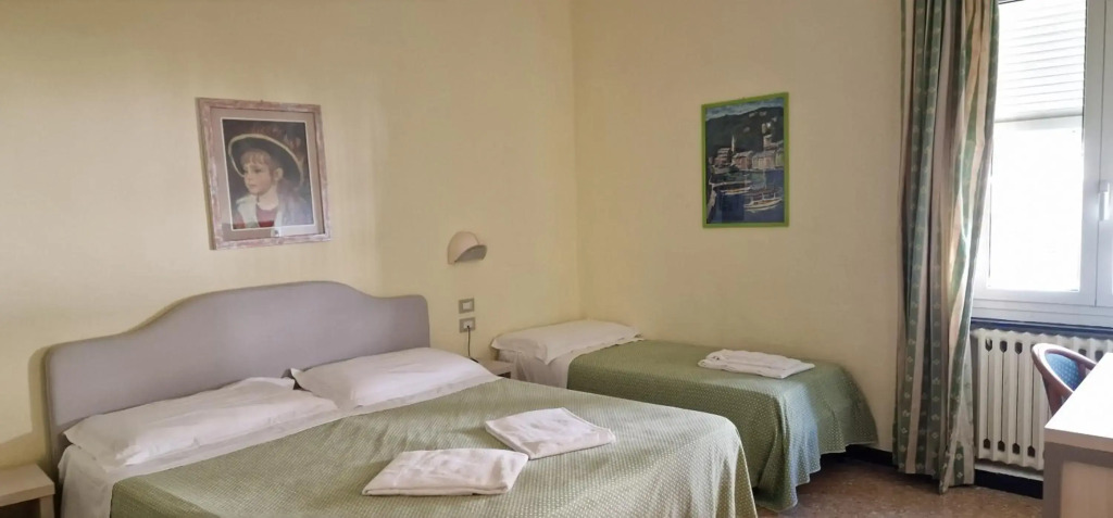 Hotel Sud Est by Fam Rossetti