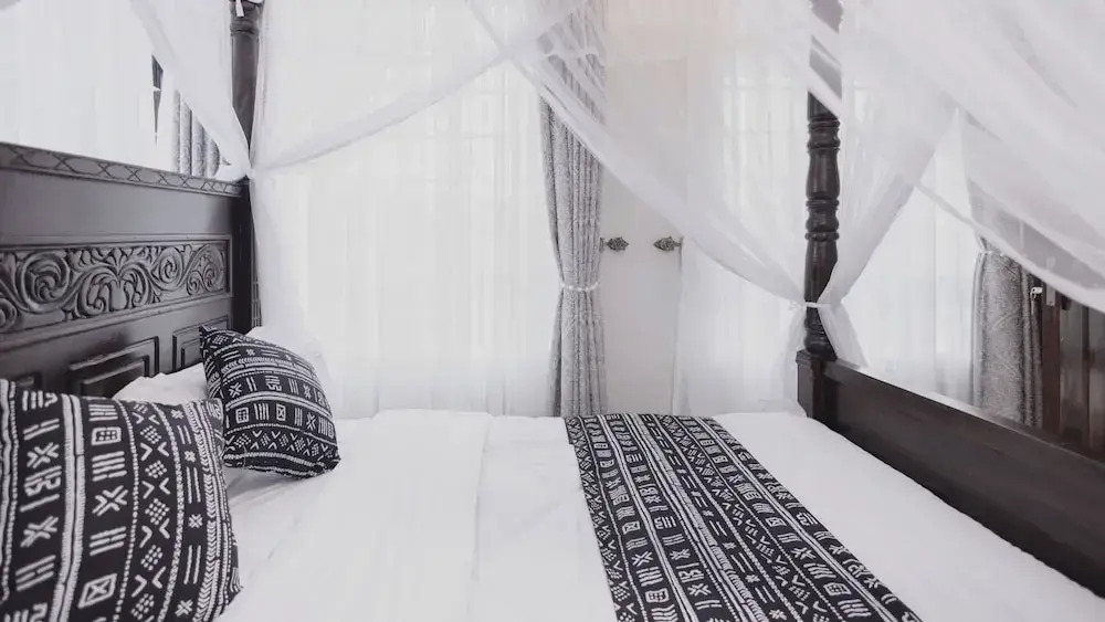 Skyhut Boutique House