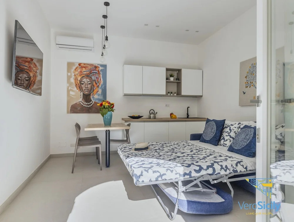 Verosicily Ottaviano House