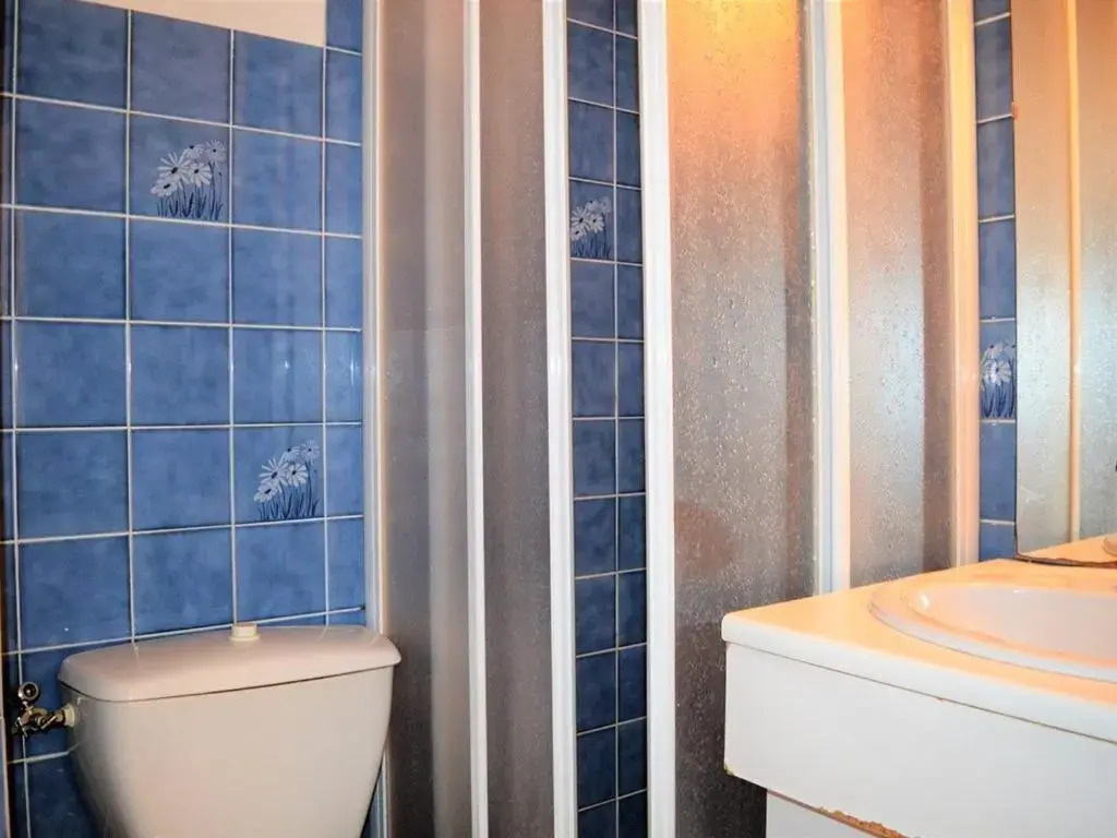 Appartement Le Lavandou, 1 pièce, 4 personnes - FR-1-251-230