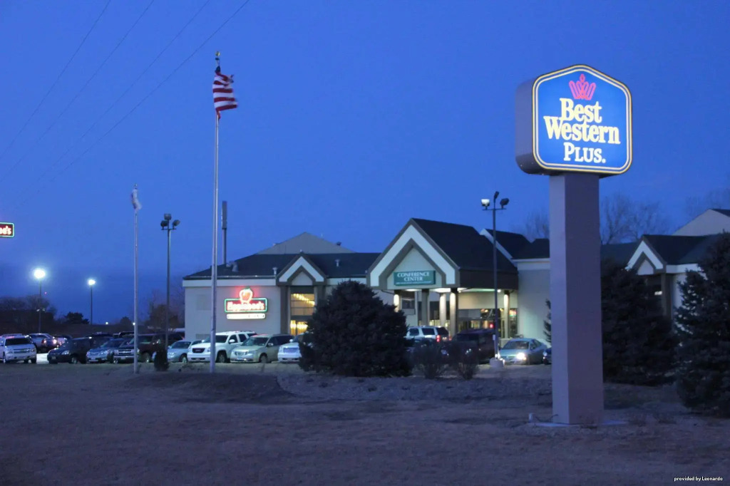 Best Western Plus York Hotel and Conference Center