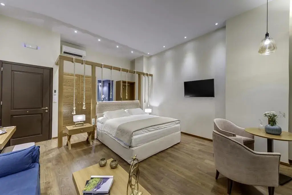 1844 Suites Syros
